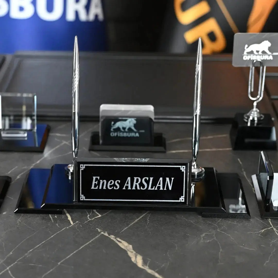 VIP | 13 Parça Kristal Sümen Takımı ve Masa İsimliği Seti - Gümüş Aksesuarlı ofisbura