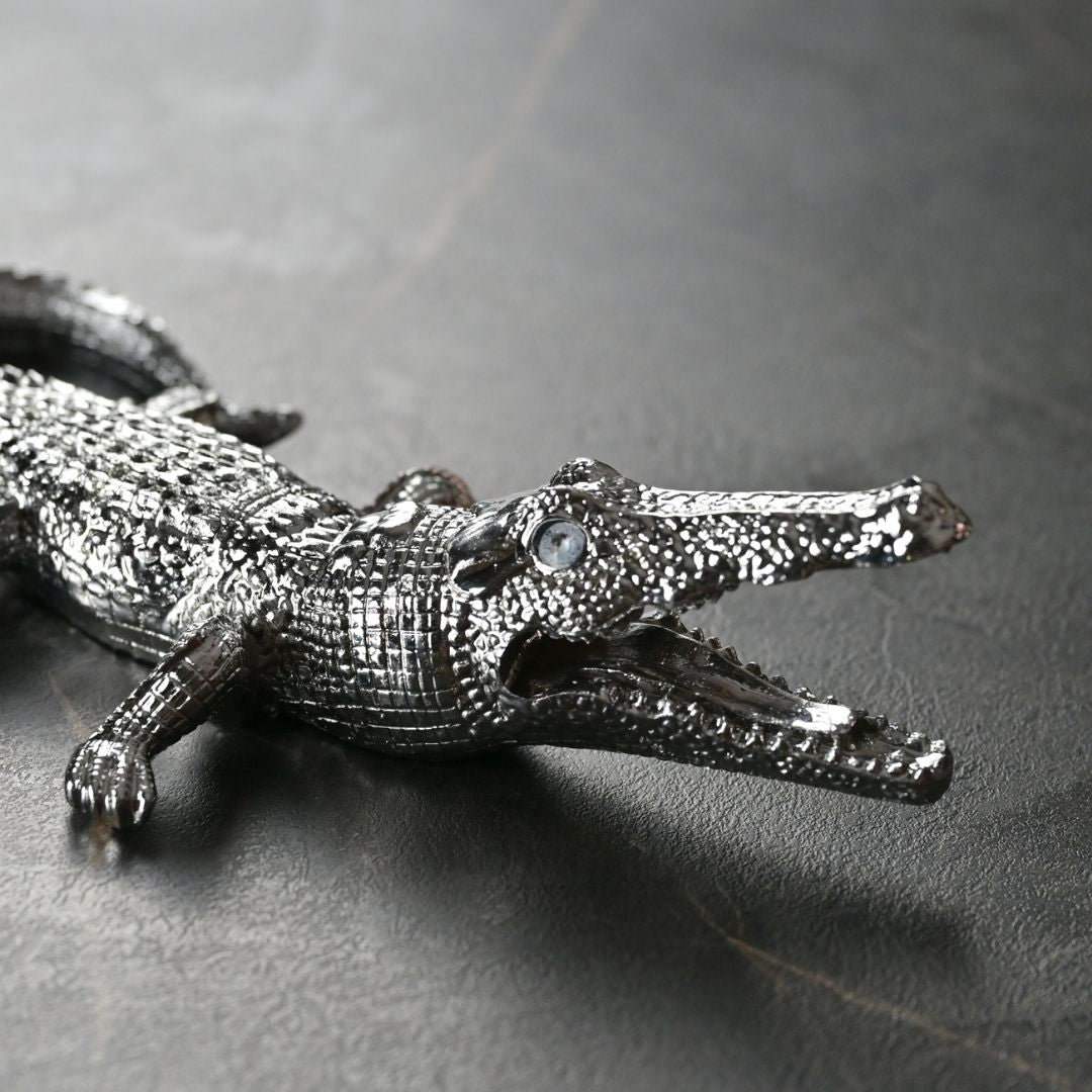 Baby Silver Crocodile Dekoratif Biblo 25 Cm Ofisbura
