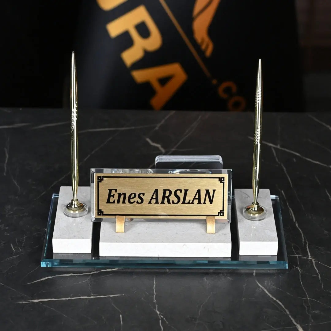 Efes Krem Altın Detaylı Doğal Mermer | Lüks Masa İsimliği Seti - 30 × 16 Cm ofisbura