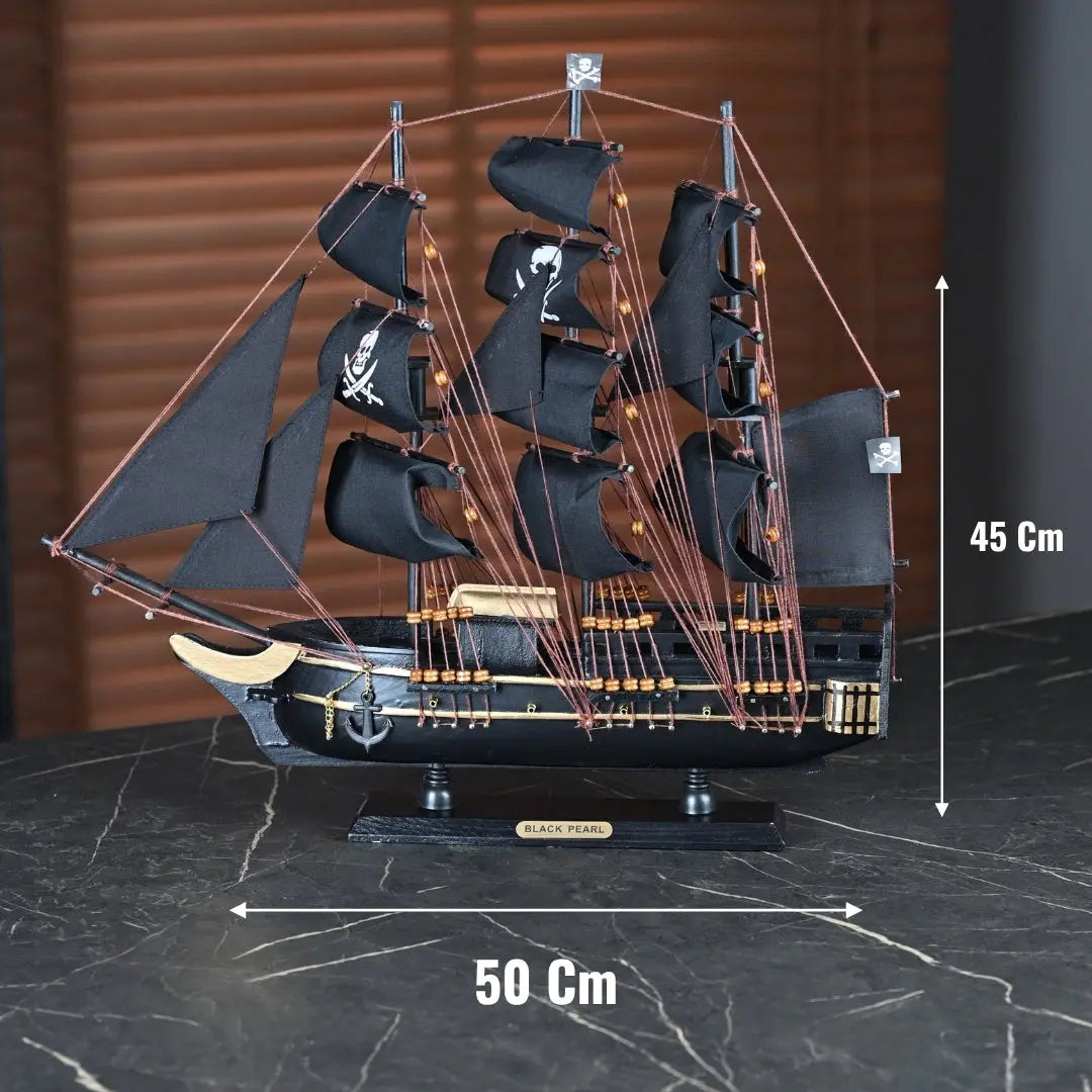 Black Pearl El Yapımı Ahşap Dekor Gemi – 50 × 45 cm Ofisbura