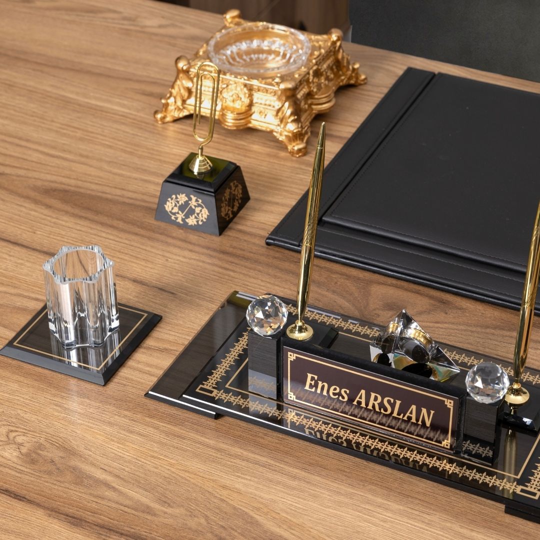 Diamond 9 Parça Premium Kristal Sümen Takımı ve Masa İsimliği Seti