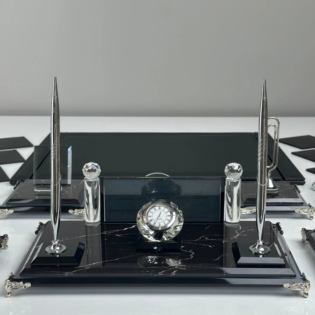 Zebra Black 15 Parça Kristal Sümen Takımı ve Masa İsimliği Seti - Gümüş Detaylı