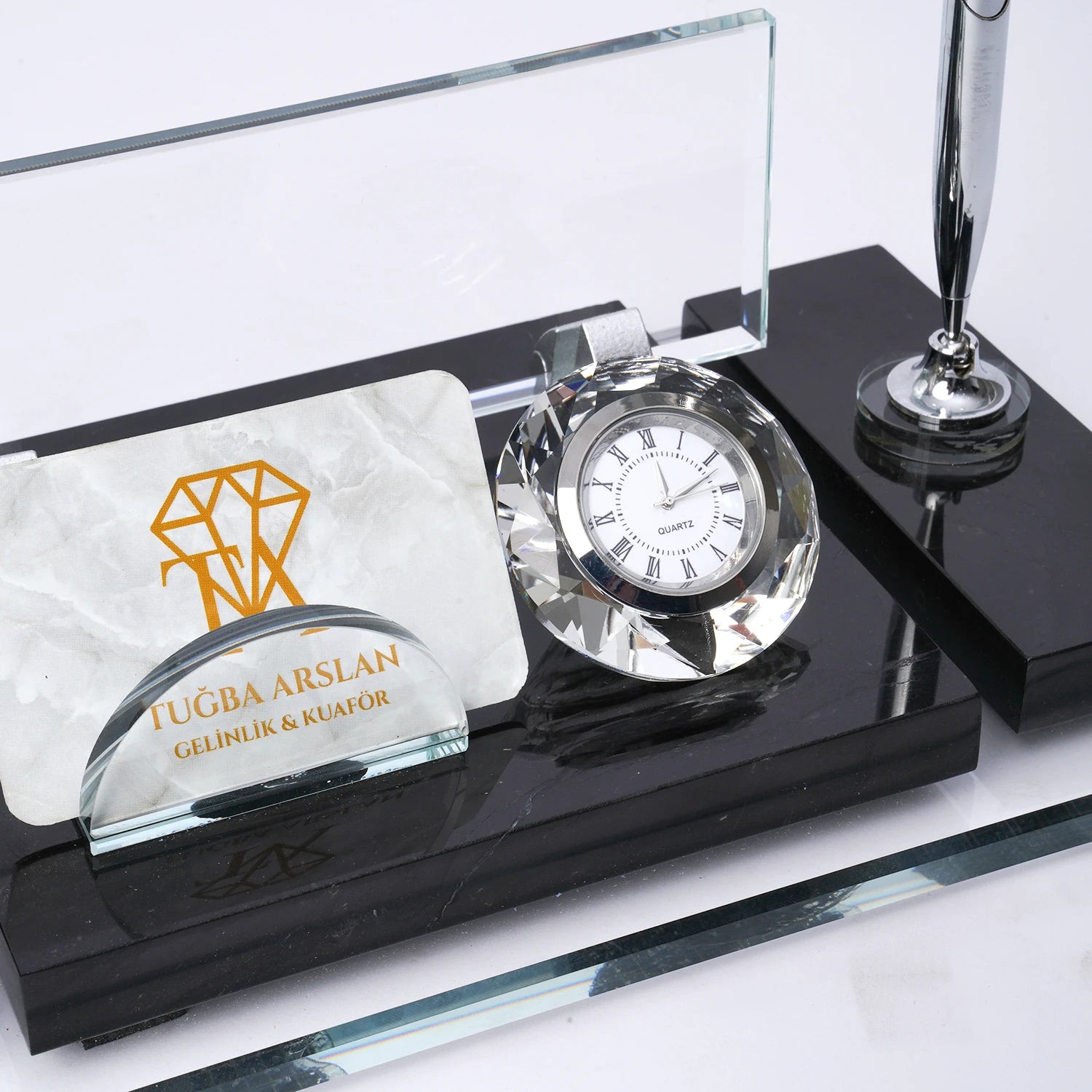 Efes Siyah Mermer Masa İsimliği | Gümüş Aksesuarlı Lüks Set - 30 × 16 Cm