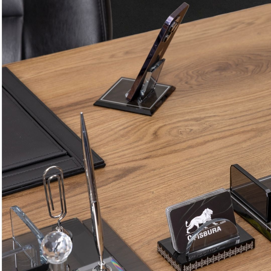 Premium Kristal Masa Üstü İsimlik Seti - Gümüş Detaylı (7 Parça)