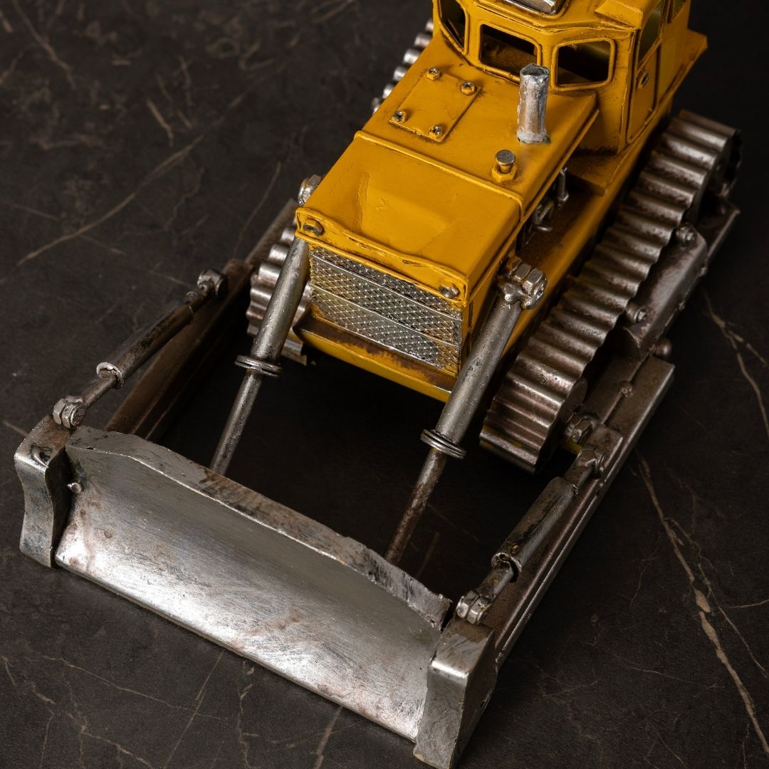 Metal Buldozer Modeli - El Yapımı Eskitme Dekoratif Model