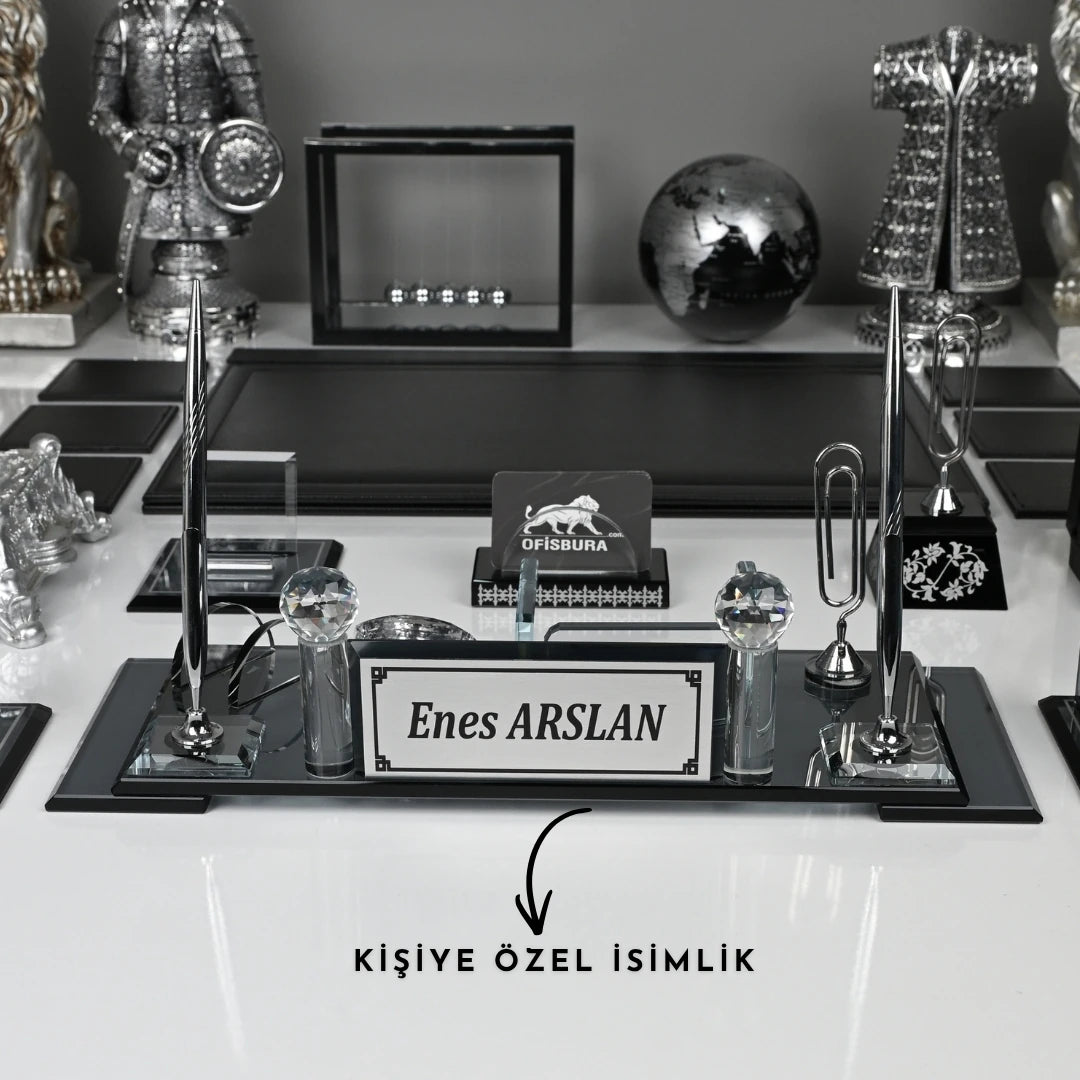 22 Parça Siyah Kristal Sümen Takımı ve Masa İsimliği Seti - Gümüş Detaylı