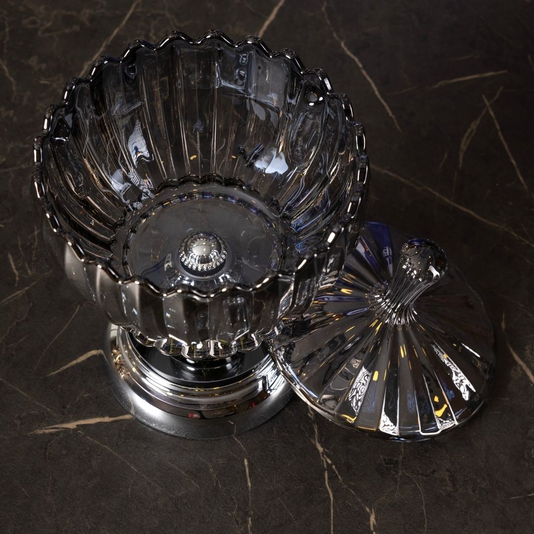 Kristal Cam Şekerlik Kapaklı Gümüş Detaylı - 25 cm