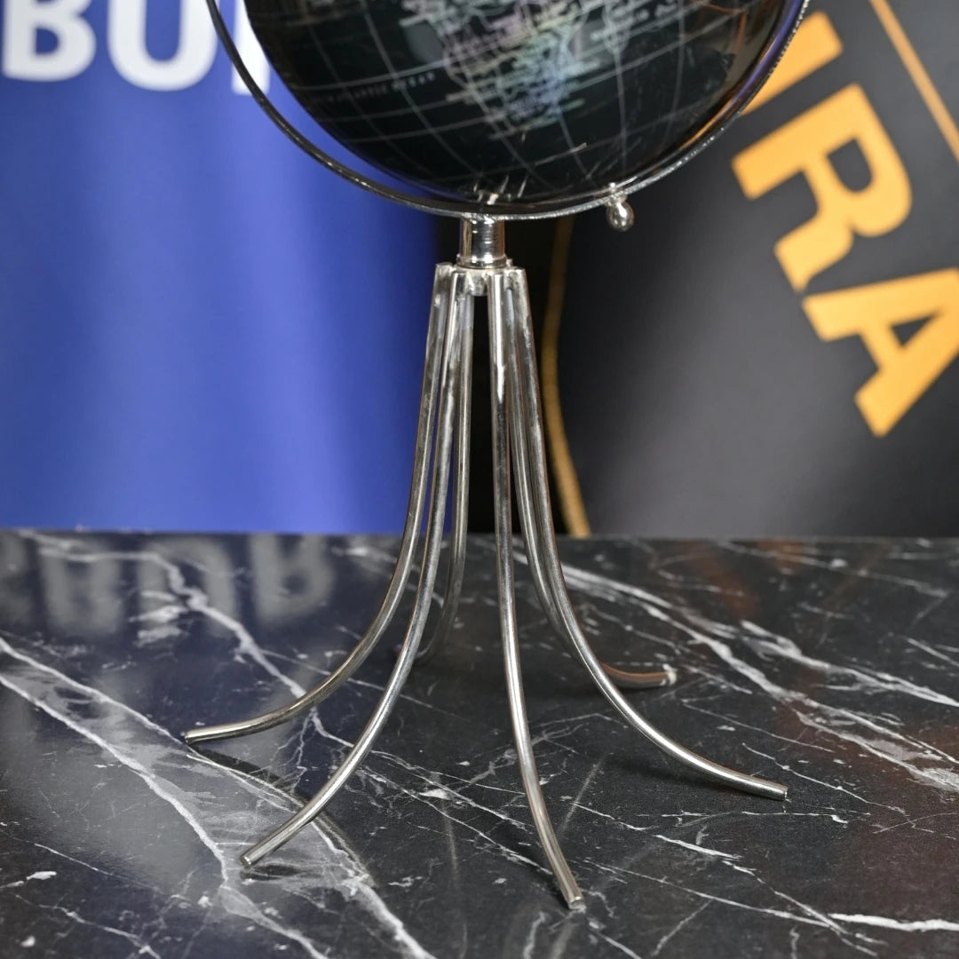 Metal Ayaklı Dünya Küre Siyah Gümüş 45 Cm
